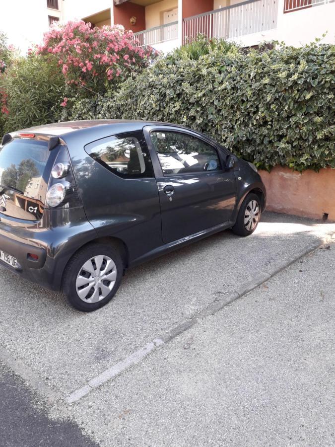 Bandol Nature Et Loisirs: Parking/ Piscine Екстериор снимка